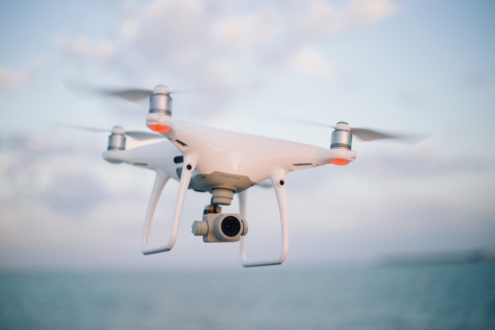 UAV 프레임: 경량화 아이디어를 검증 가능한 후보로 좁히기